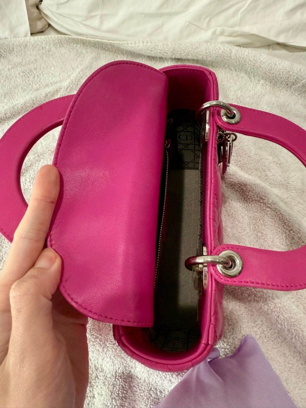 Lady Dior Cannage Bag – Hot Pink Lambskin, Silver Hardware - Picture 7 of 15